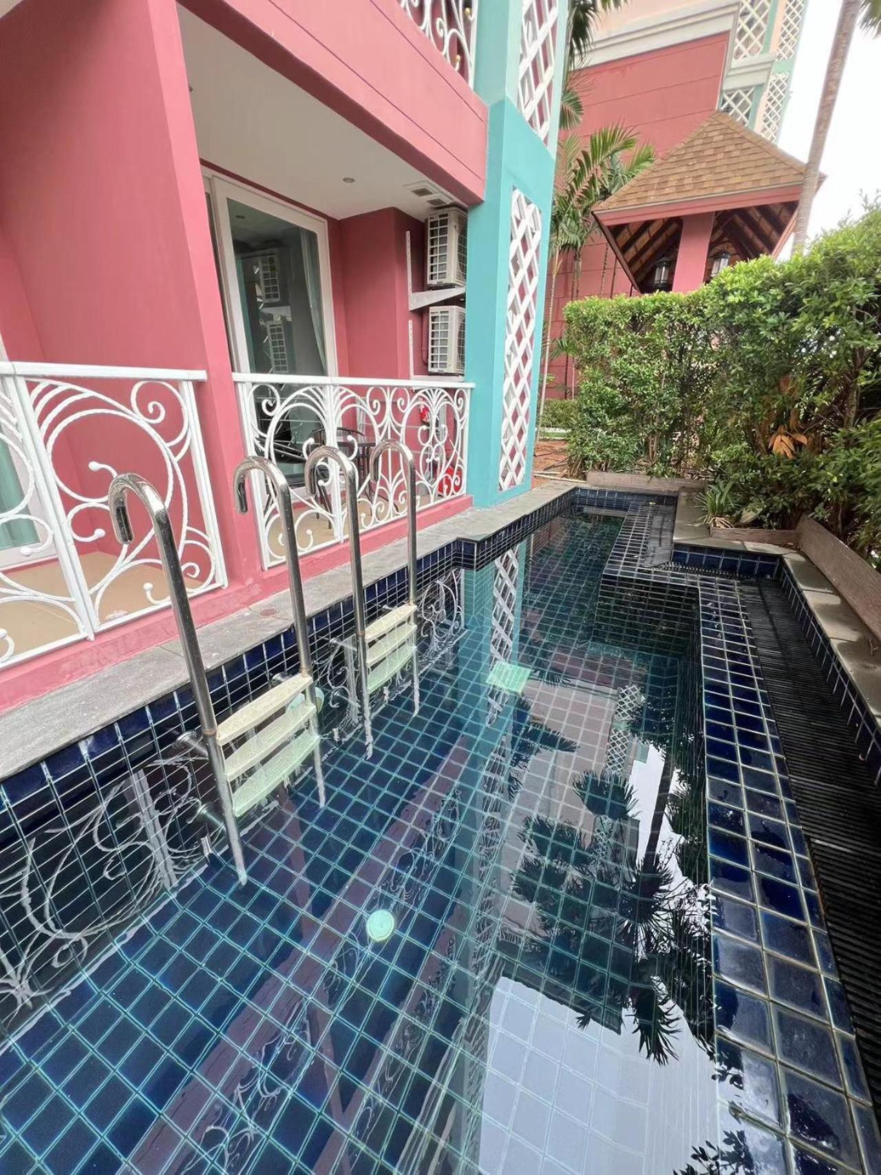 Grand Caribbean By Rita Appartement Pattaya
